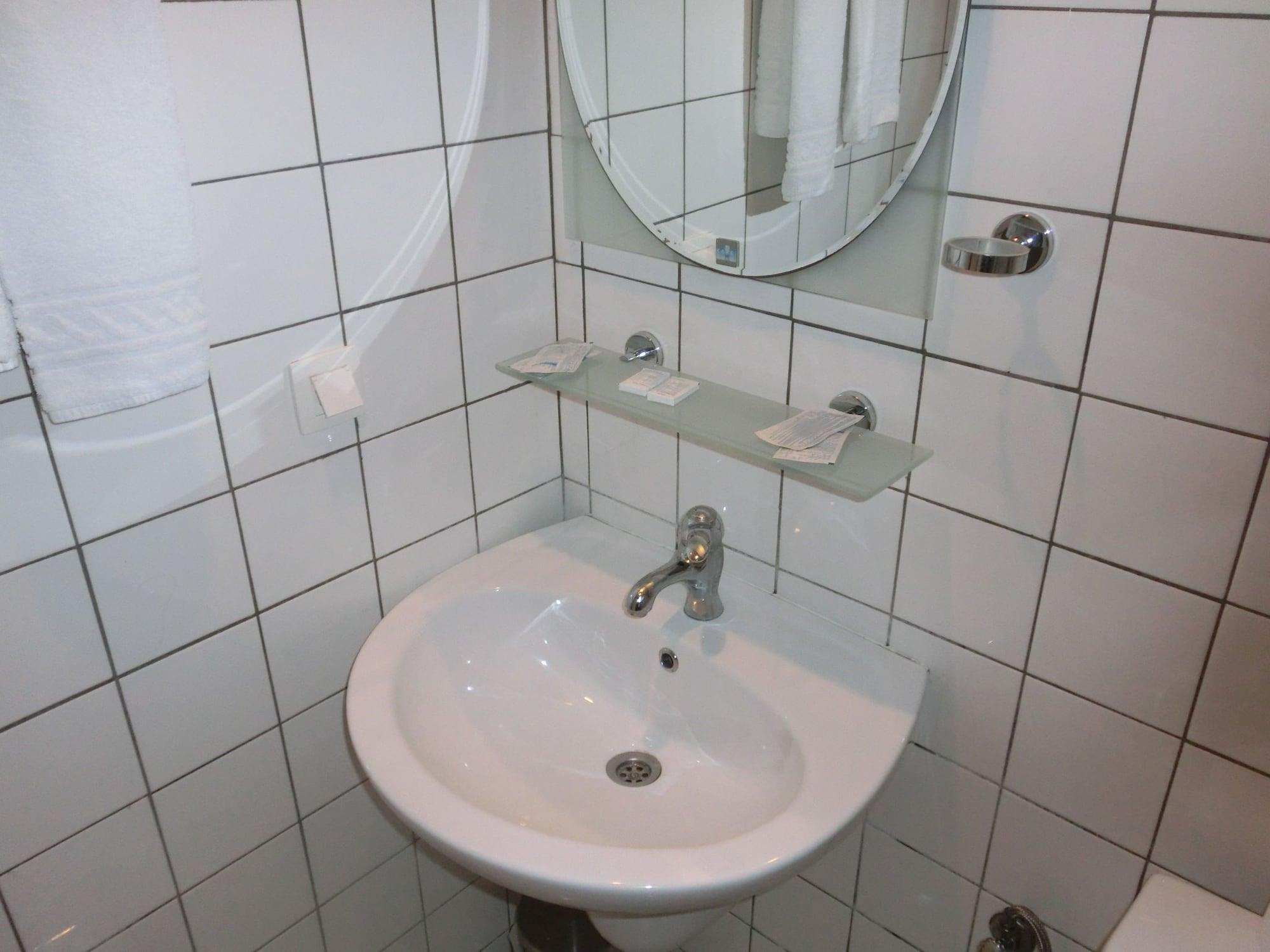 Hotel Bentley Schaerbeek Zewnętrze zdjęcie