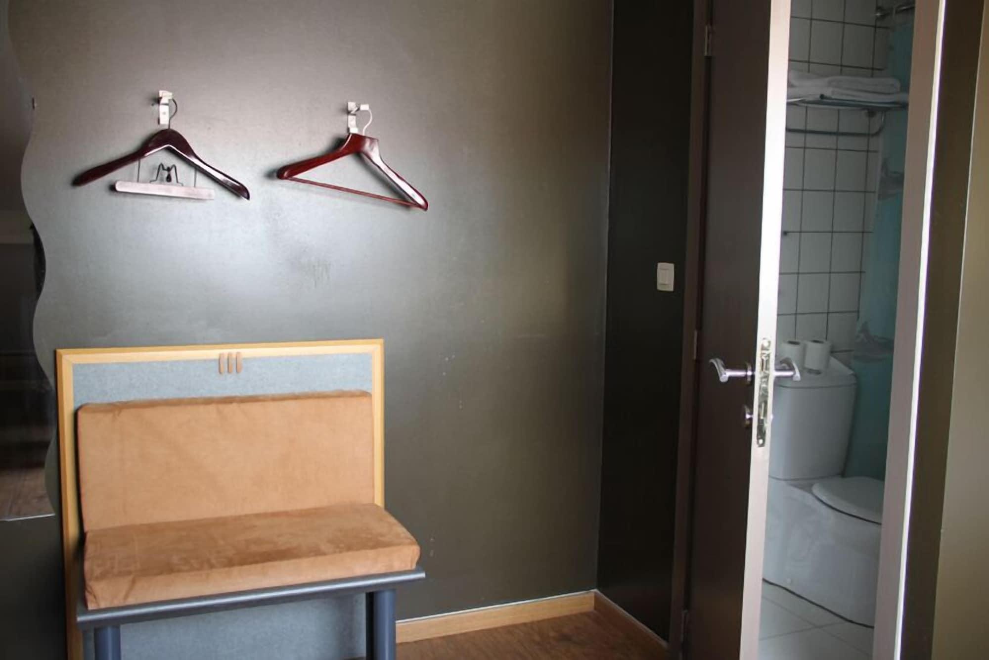 Hotel Bentley Schaerbeek Zewnętrze zdjęcie