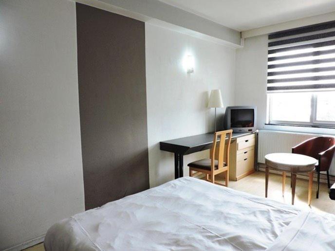 Hotel Bentley Schaerbeek Zewnętrze zdjęcie