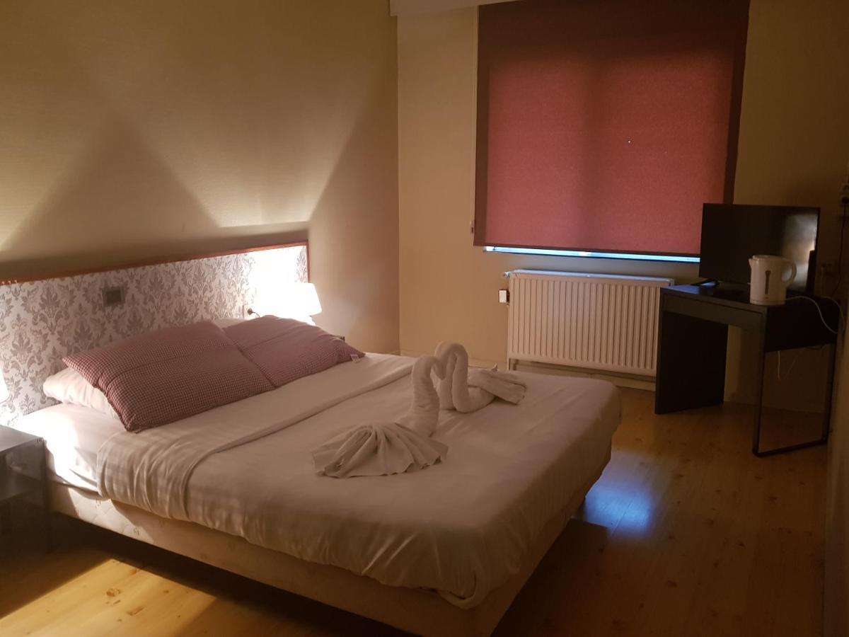Hotel Bentley Schaerbeek Zewnętrze zdjęcie